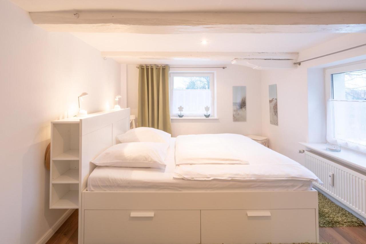 Apartmenthaus Toenning Kleine Kajuete Exterior foto