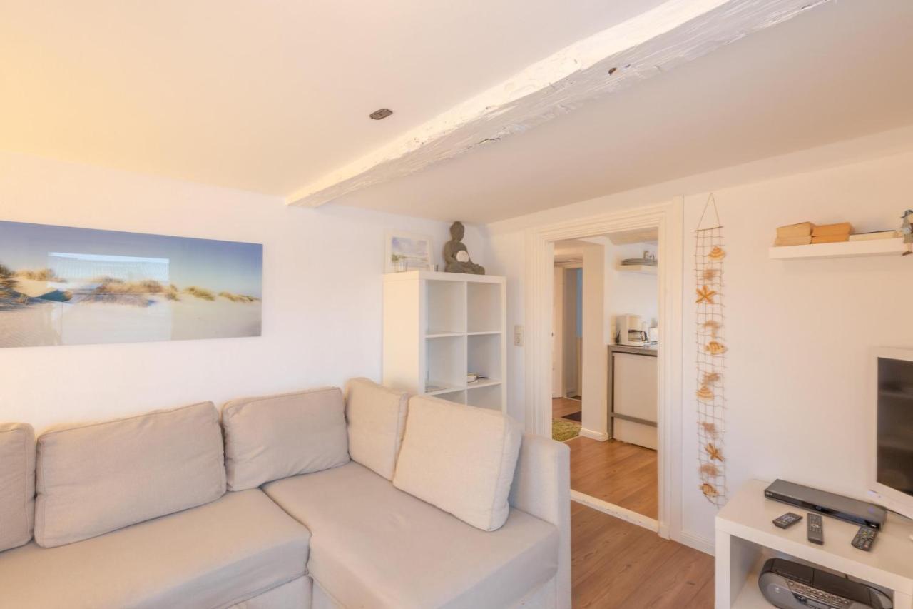 Apartmenthaus Toenning Kleine Kajuete Exterior foto